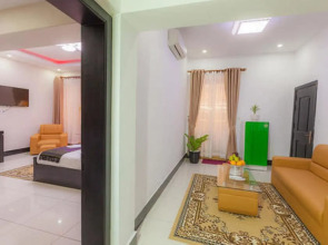 Seventh Heaven Hotel and High Bar