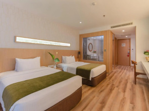Starcity Hotel & Condotel Beachfront Nha Trang