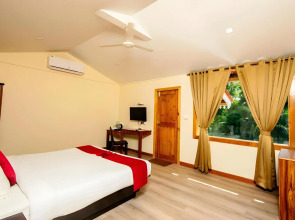 Majestic Beach Comforts