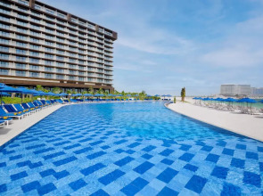 Mövenpick Resort Al Marjan Island