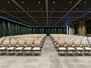 Maritim Hotel Plaza Tirana