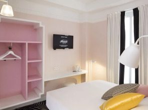 Hôtel Pastel Paris