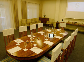 Sands Suites Resort & Spa