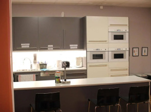 Spoton Hostel & Sportsbar