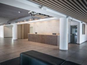 Anthea Hotel Apartments