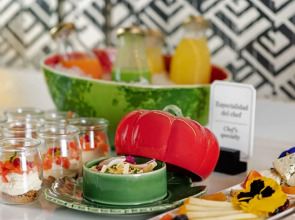 NH Collection Valencia Colón