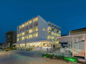 The Beachfront Hotel Adult Only 16 Plus