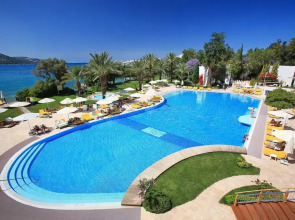 DoubleTree by Hilton Bodrum Isil Club Resort