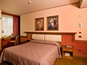 Hotel Sangallo Palace