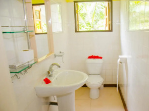 Villa Rafia Guesthouse