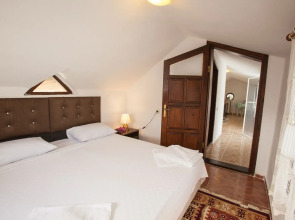 Papermoon Hotel & Apartments