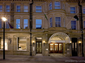 Leonardo Hotel Cardiff