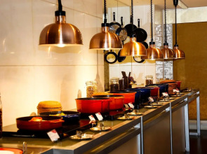 Crowne Plaza Hotel & Suites Landmark Shenzhen by IHG