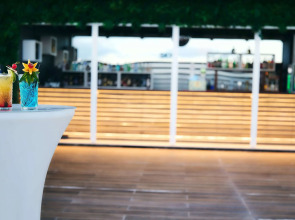 TRYP Lisboa Caparica Mar Hotel