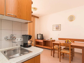 Apartments Polynesia Plava Laguna