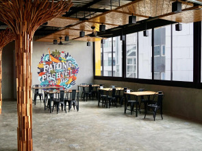 Patong Poshtel - Adults Only - Hostel