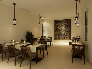 Fort Arabesque Resort, Spa & Villas