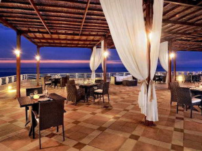 Sheraton Club des Pins Resort