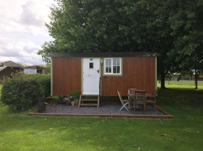 Dawn Chorus Holidays