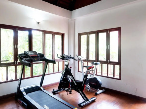 Royal Lanta Resort & Spa