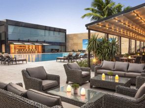 Tango Arjaan by Rotana Hotel