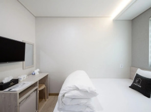 K-Guesthouse Premium Nampo 1