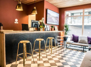 The Swan House by Heimaleiga