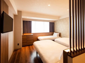 karaksa hotel grande Shin-Osaka Tower