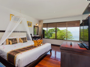 Phi Phi Natural Resort