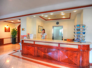 Plaza Regency Hotels