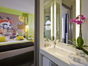 Отель Mercure Nice Centre Grimaldi