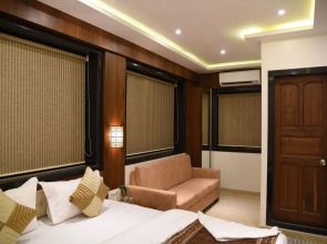 Hotel Flora Fountain