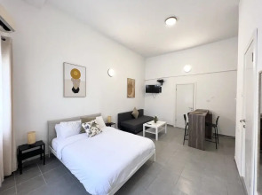 Ha-Carmel Market Apartment