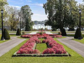 The Brock Niagara Falls Fallsview, Tapestry by Hilton