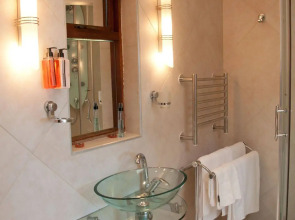 The Country Guesthouse