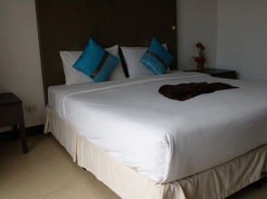 BGW Phuket - Hostel