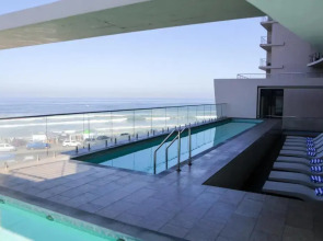 Blaauwberg Beach Hotel