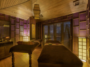 Siam Elegance Hotels & Spa