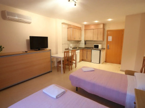 Royal Inn Aparthotel