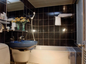 Shun Yu Business Hotel