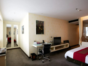 The Davis Bangkok Hotel