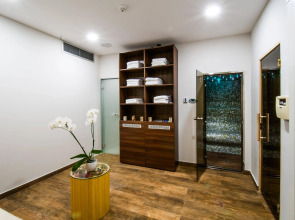 Best Western Premier Natalija Residence