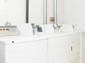 ITH Hermosa Beach Surf Hostel LAX