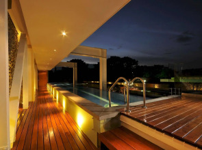 AcquaSanta Lofts Hotel