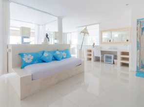 Villa Gili Bali Beach