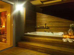 Letstay Hotel - Adults Only