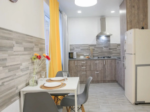 Апартаменты Апартик с выходом к озеру