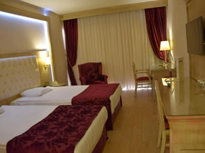 Ege Palas Business Hotel