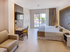 Benidorm Centre Hotel - Только для взрослых