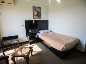 Отель Aura Inn Cairo